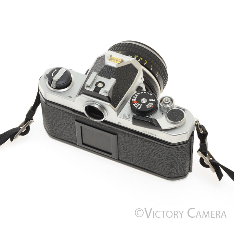 Nikon FM Chrome 35mm Film Camera w/ 50mm f2 Lens [EXC]