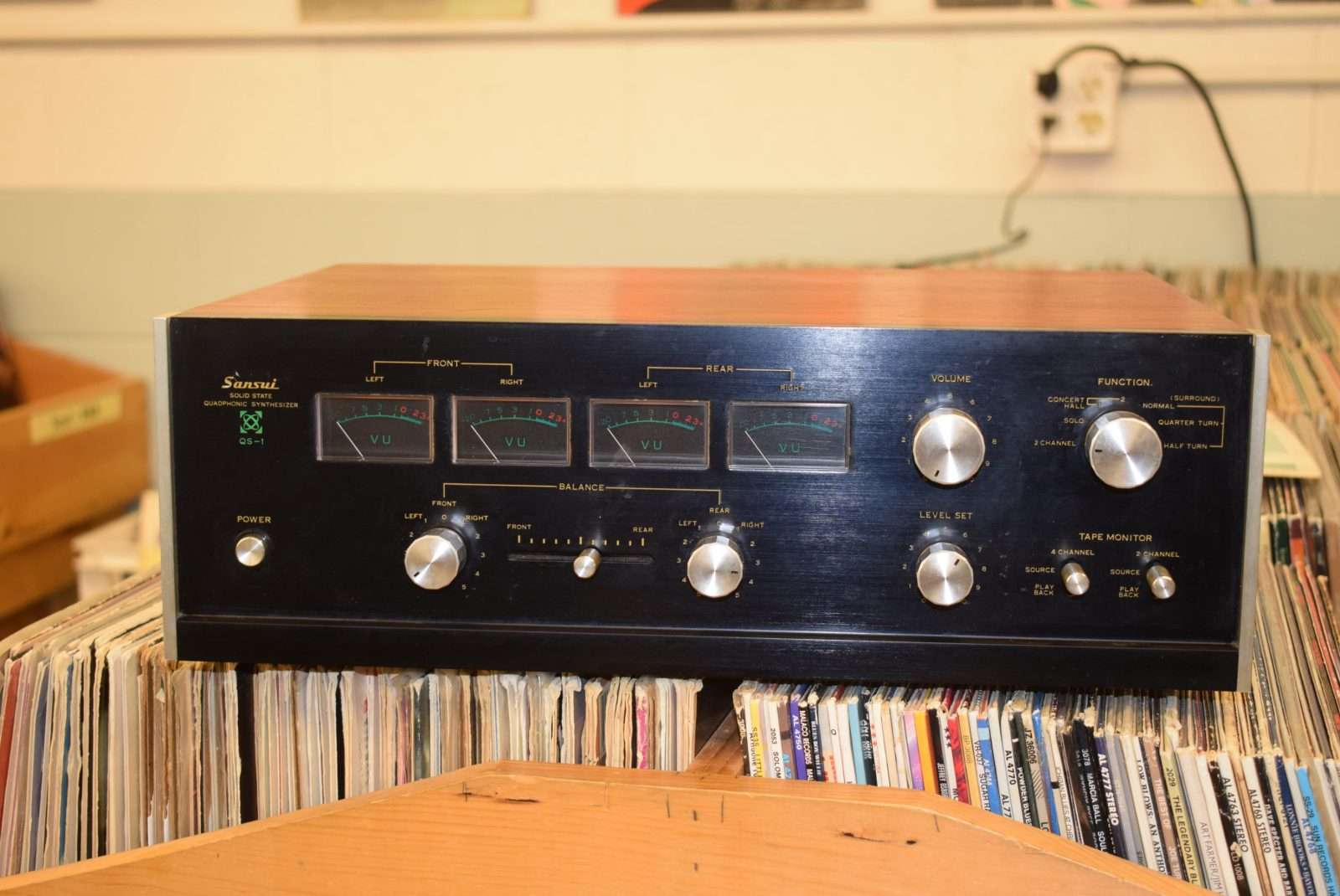 Sansui Quadraphonic Sythesizer - Model: QS-1 | Vintage Audio Exchange
