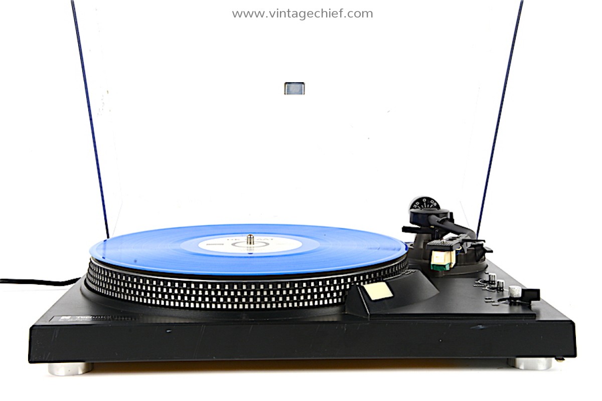 Technics SL-2000 Direct Drive Turntable