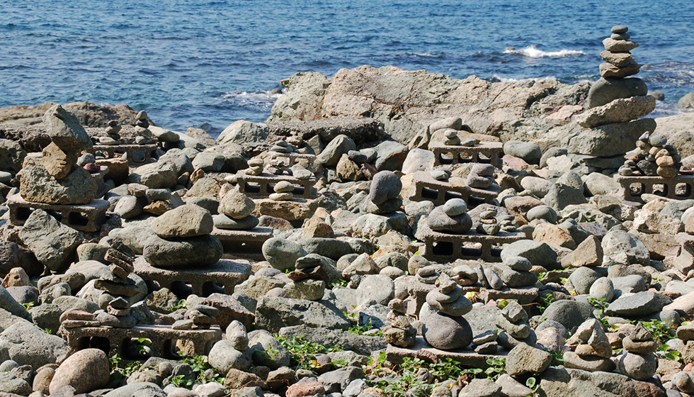 賽の河原 | さど観光ナビ