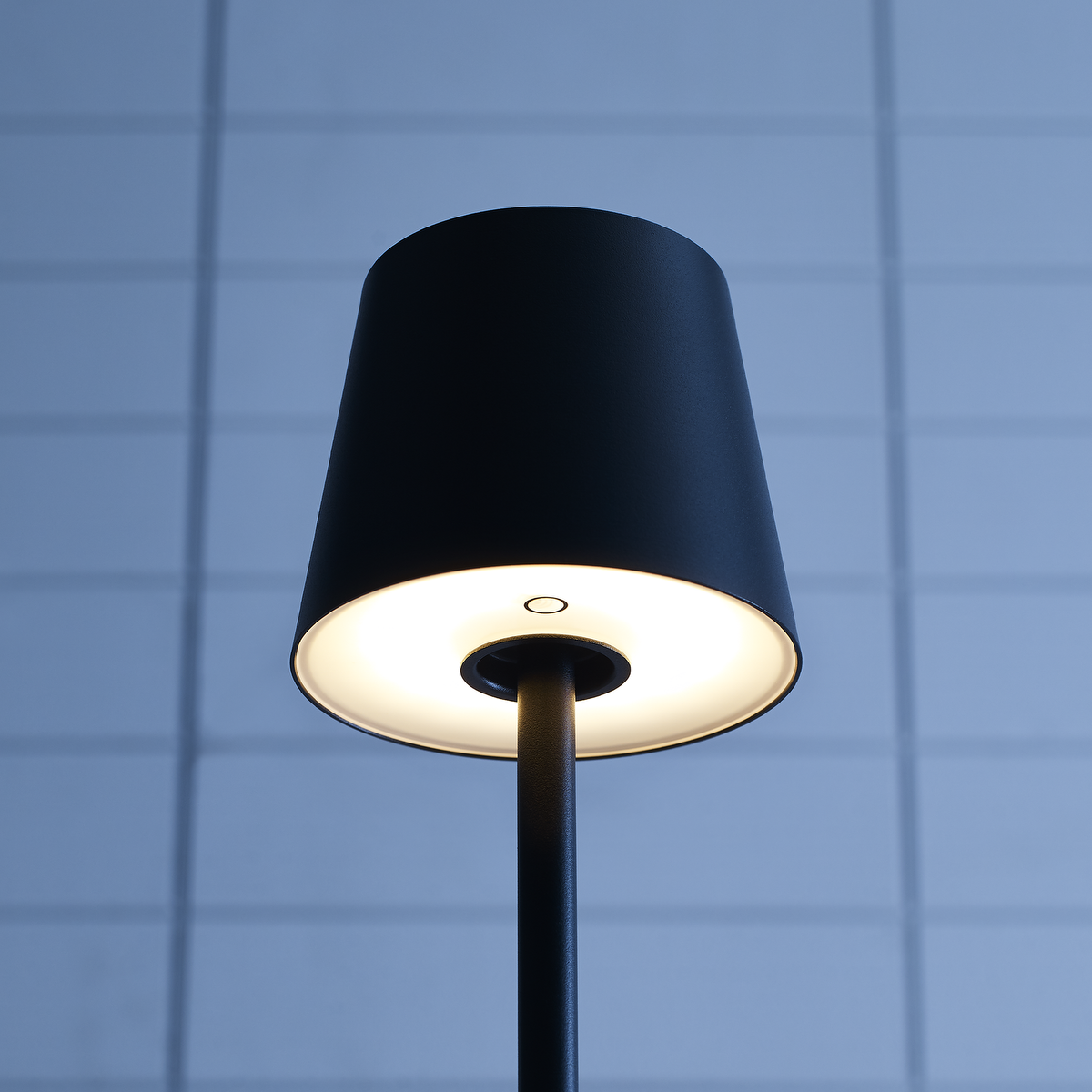 Nevis Medium Rechargeable Floor Lamp - SLFL535 | Visual Comfort