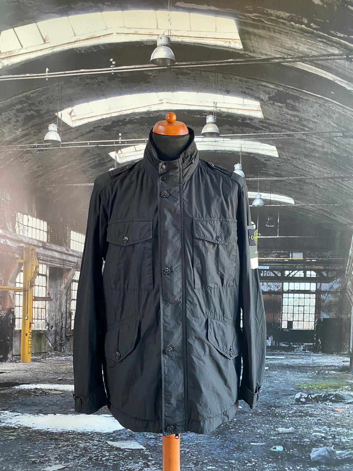 STONE ISLAND NASLAN LIGHT WATRO JACKET - X Clothing