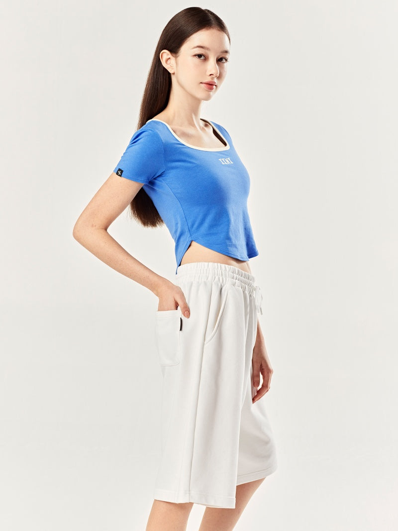 XTFST07J2 スクエアネック ラウンドヘム クロップド丈 半袖