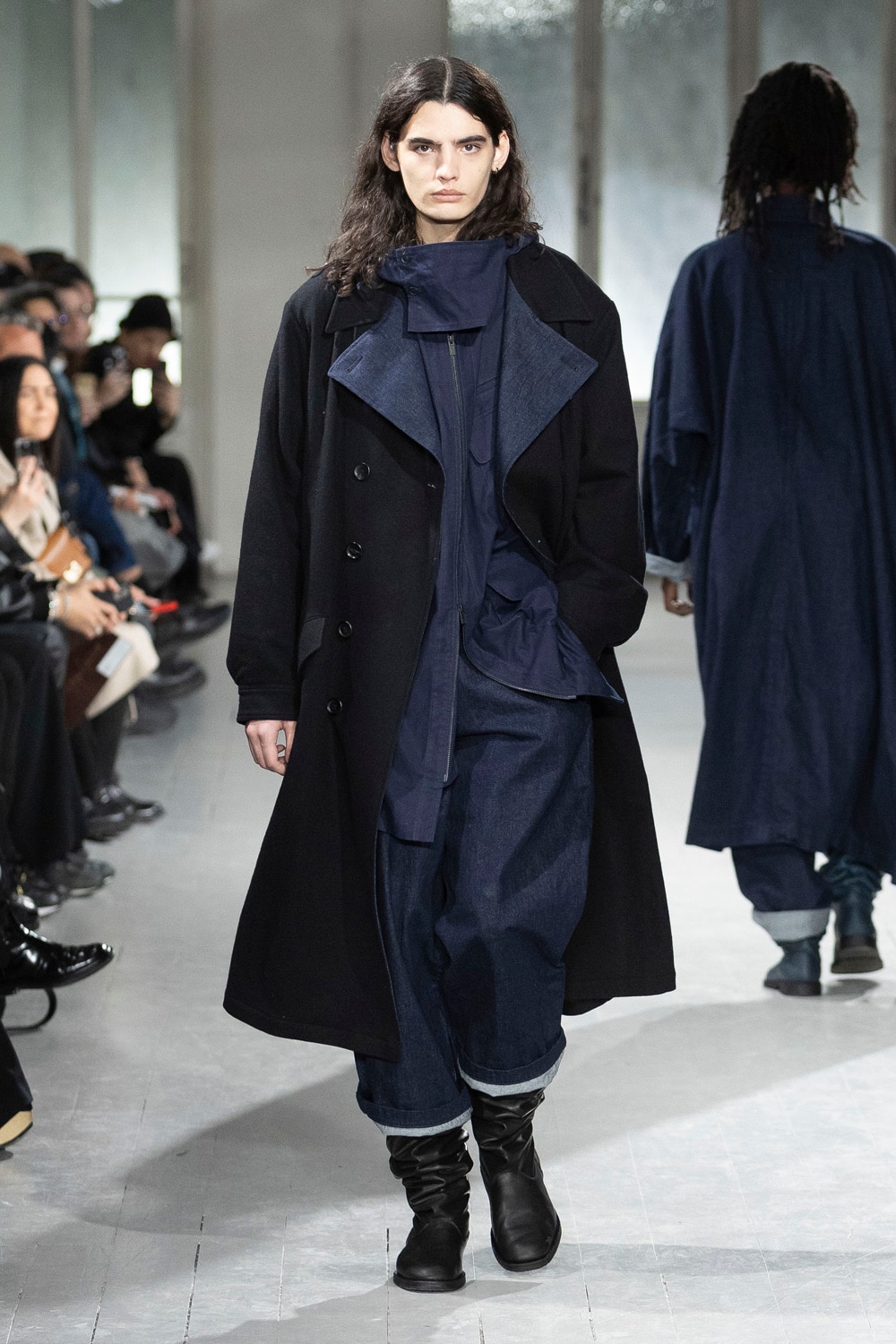 AUTUMN / WINTER 2023-24 | Yohji Yamamoto (ヨウジヤマモト) Official