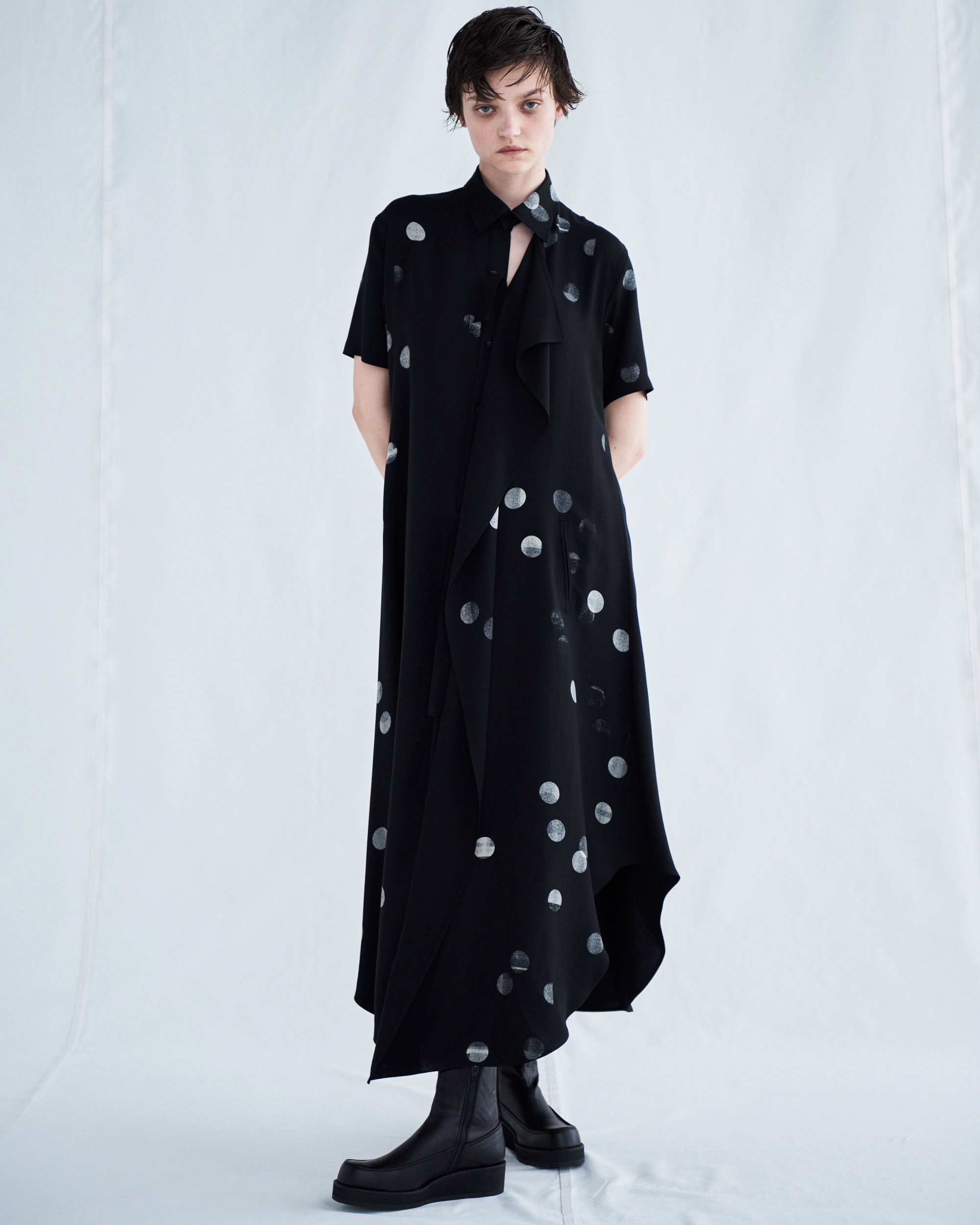 Y's RESORT2025 COLLECTION | Yohji Yamamoto (ヨウジヤマモト