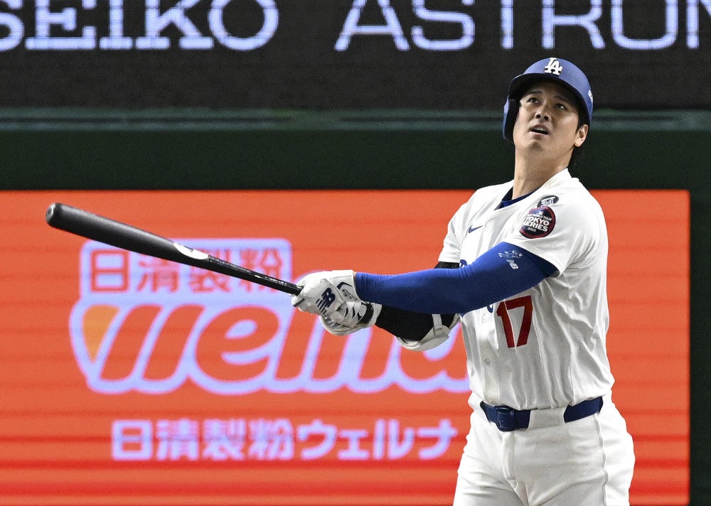 ドジャース大谷翔平1号ホームラン、99マイルを「ギリギリ弾
