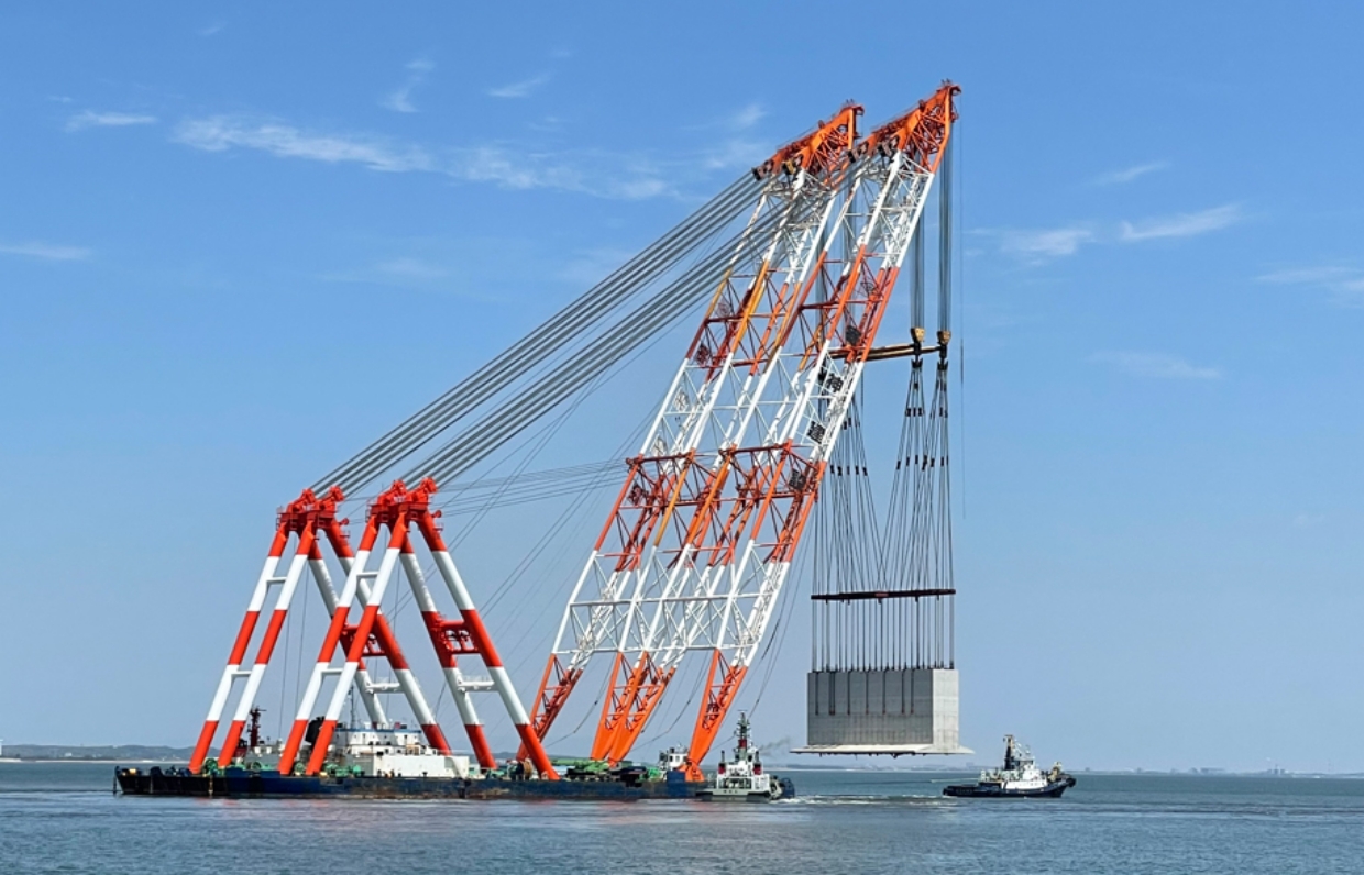 海翔｜作業船紹介｜寄神建設株式会社