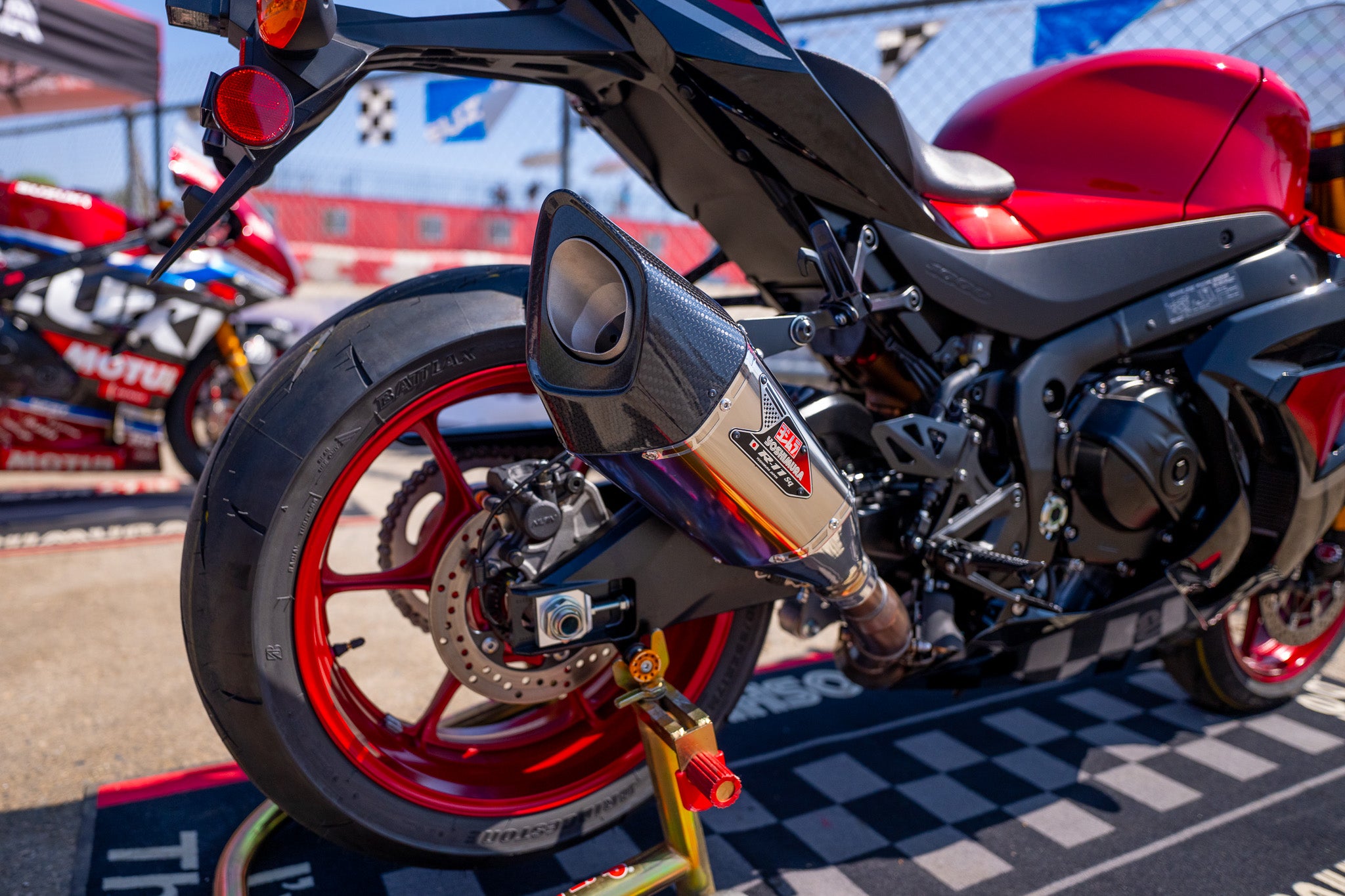 Yoshimura GSX-R1000 2017-25 R-11Sq Stainless Slip-On Exhaust, w