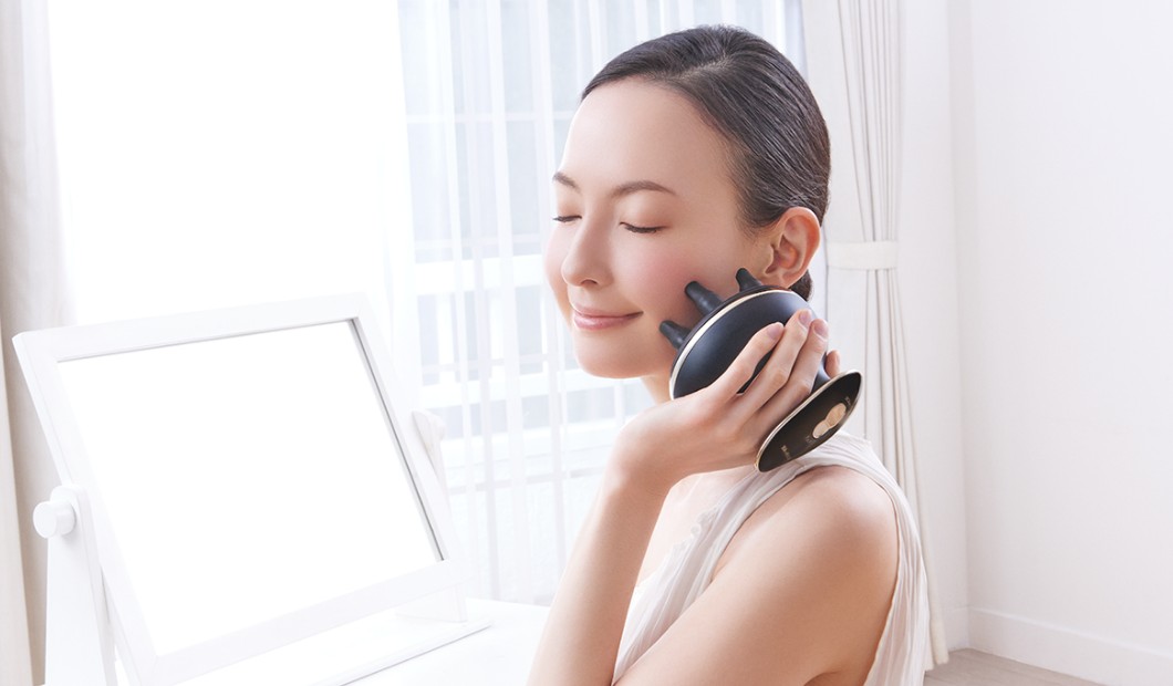 ヴェーダリフト｜YA-MAN PROFESSIONAL (ヤーマン プロフェッショナル