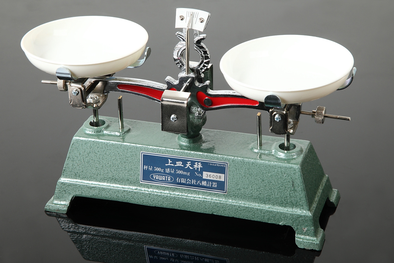 上皿天秤（てんびん） U-100g/200g/500g/1kg/2kg 八幡計器 | YAWATA SCALE