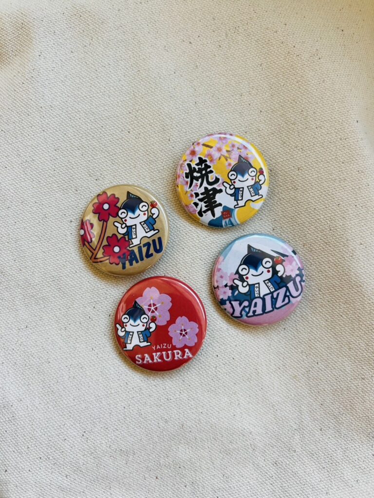 やいちゃんさくら缶バッジ2025Ver.発売開始！ | 焼津市観光協会