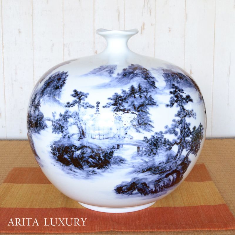 有田焼やきもの市場 | 有田焼 大作「染付山水 大花瓶」 真右エ門窯