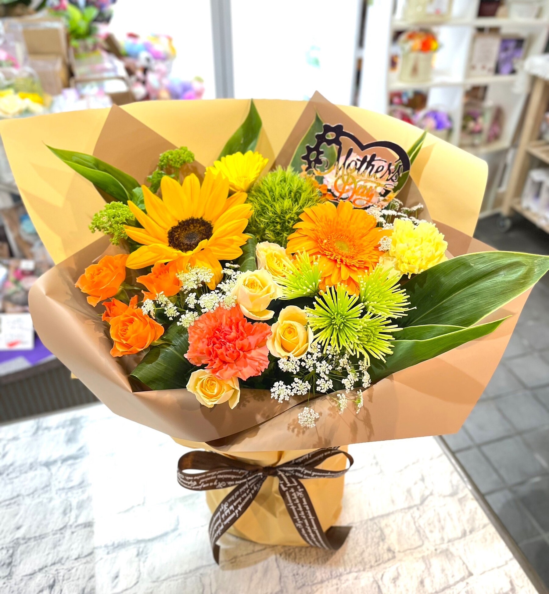 花束風アレンジメント Lサイズ イエロー・オレンジ系 | 株式会社