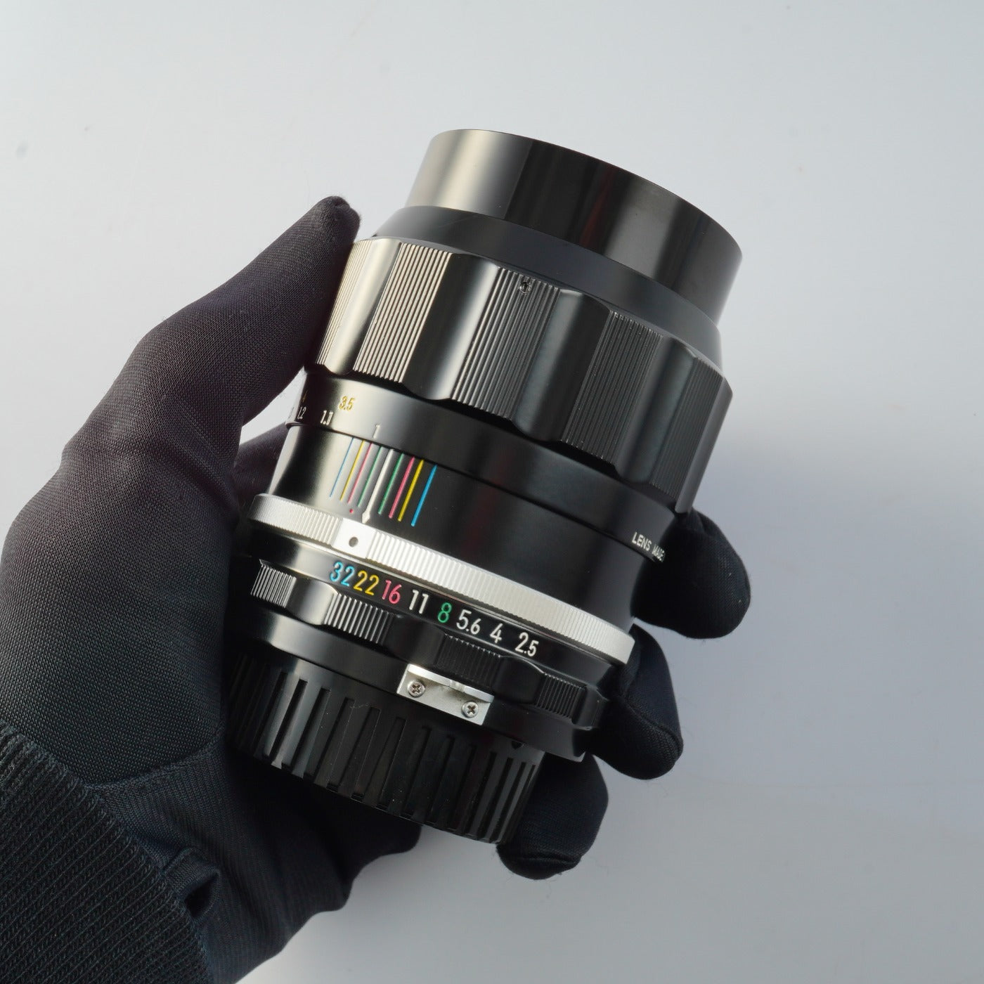 Nikon 非Ai NIKKOR-P.C Auto 105mm F/2.5 単焦点レンズ – 山田写真機店