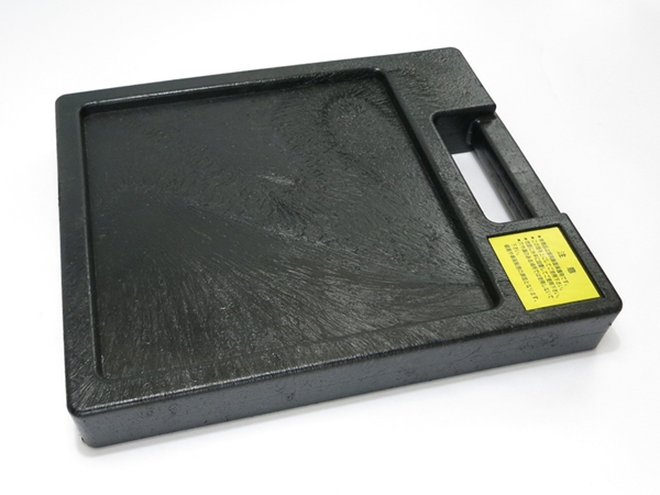 アウトリガーベース(敷板) ハイプラ製 4t用 新型 - トラックボディ