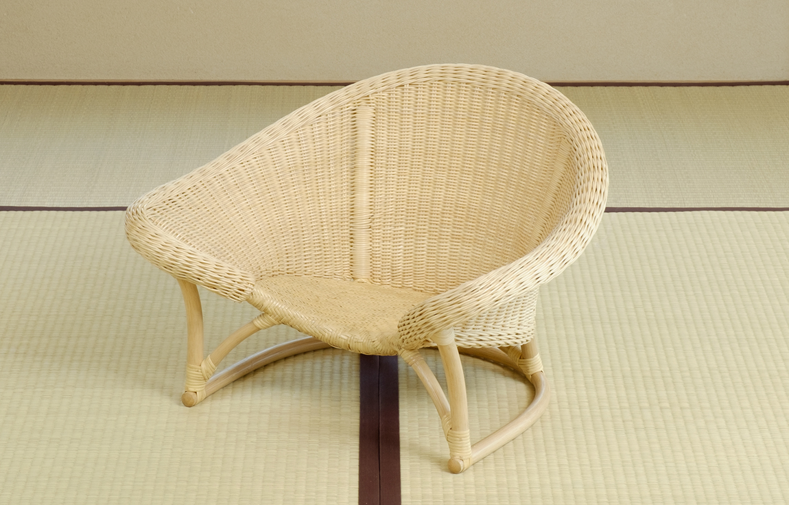 LSC008main04_rattanchair.jpg