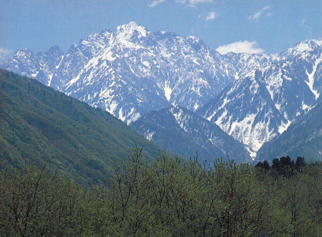 剱岳 (つるぎだけ) - 劔岳、剣岳：2,999m - 山と溪谷オンライン