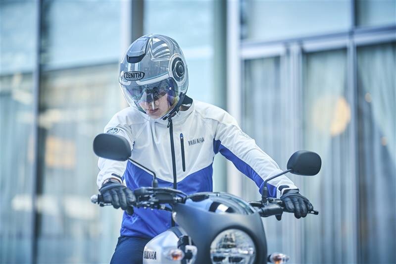 安全性、快適性、価格、すべてに妥協なし。ヤマハ純正ヘルメット