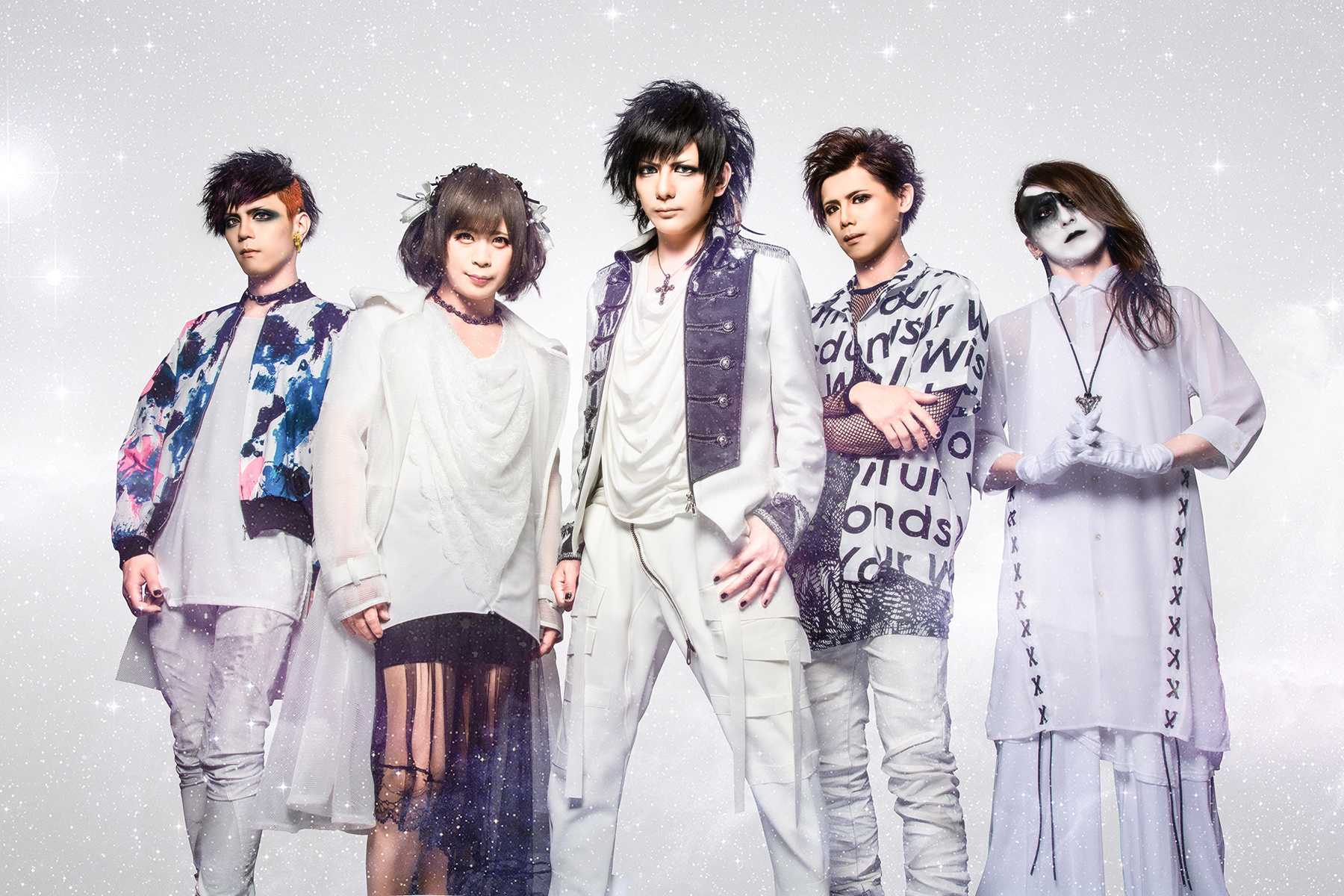 自称“日本一おもしろいヴィジュアル系バンド”Jin-Machineが初のベスト