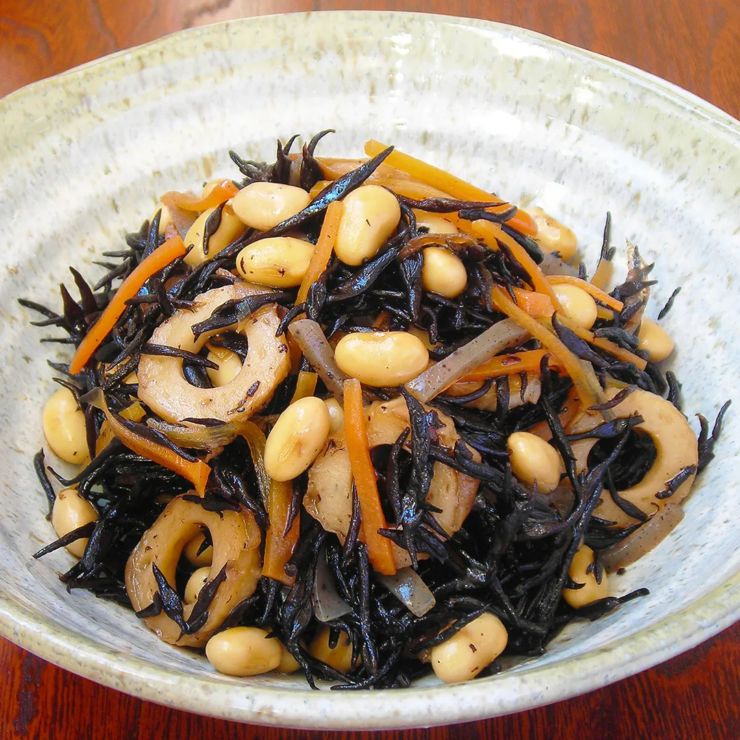 大豆とひじきの煮物｜レシピをさがす｜ヤマサン食品工業株式会社
