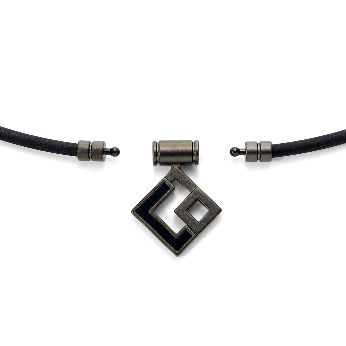 コラントッテ TAO ネックレス AURA マットブラック×ブラック | かぜと