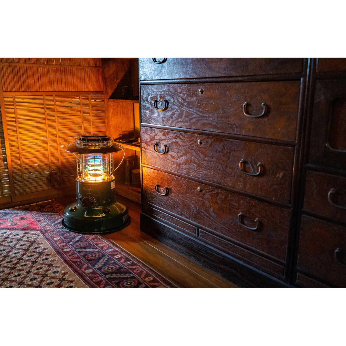 トヨトミ ランタン調レインボー石油ストーブ | かぜとゆきオンライン