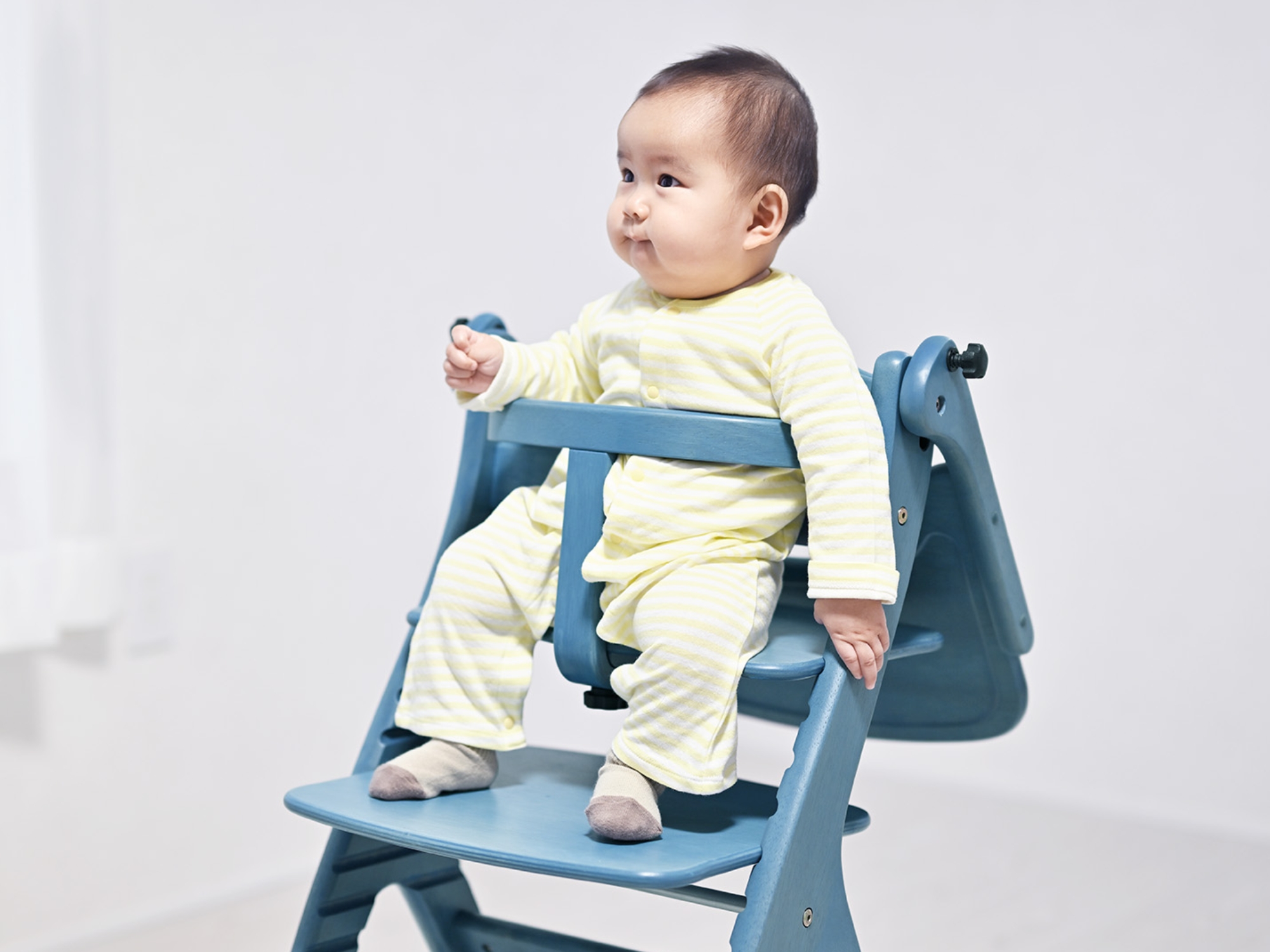 sukusuku-slim | yamatoya co.,ltd. ベビーチェア・ベビーベッド