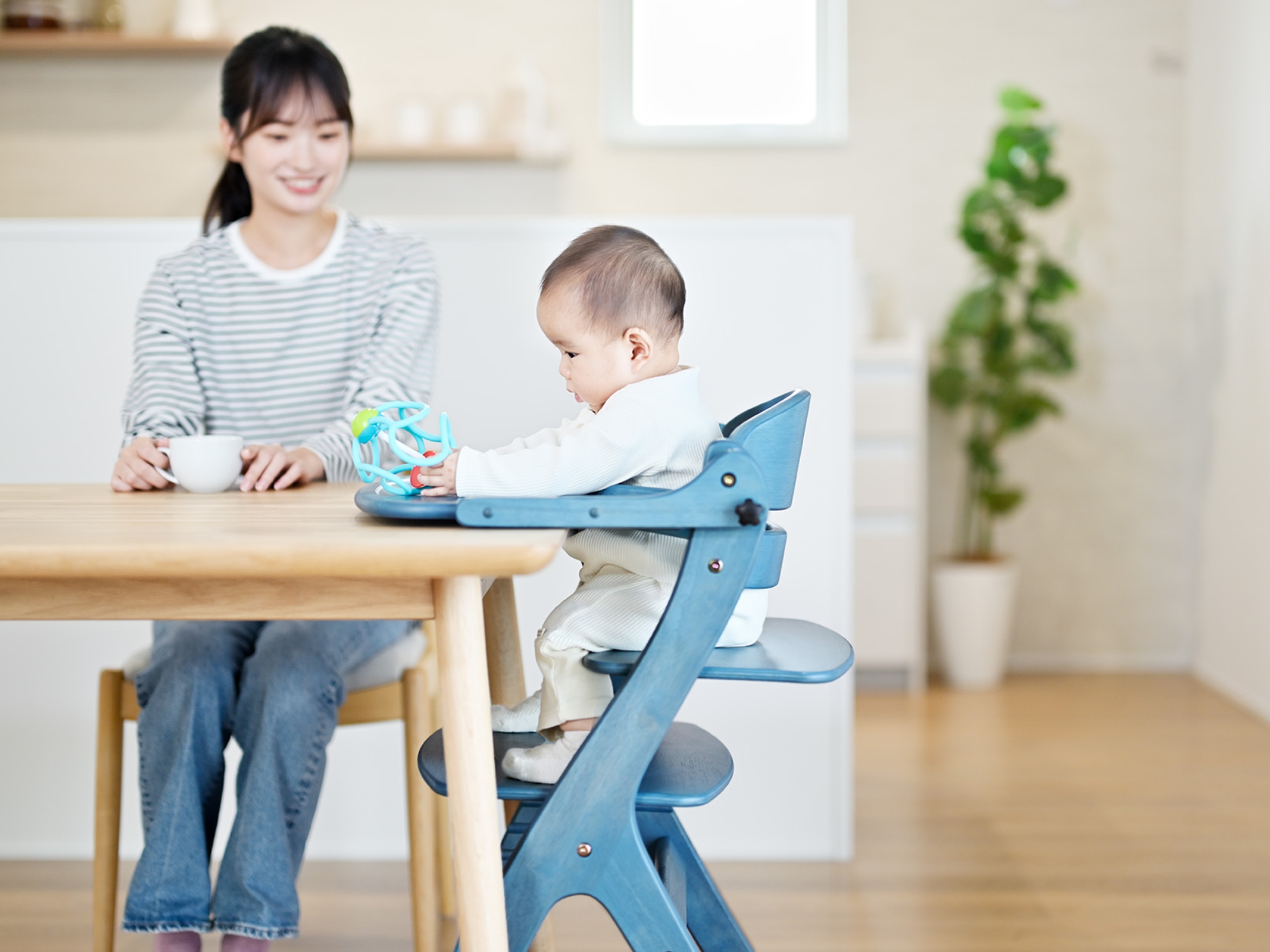 sukusuku | yamatoya co.,ltd. ベビーチェア・ベビーベッド・キッズ家具