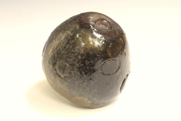 柳瀬美術店 / 伊勢崎晃一郎「黒酒呑-1」共箱[ISEZAKI Koichiiro]Sake cup