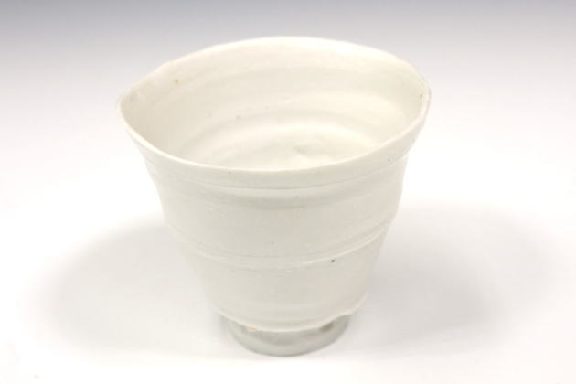 黒田泰蔵？ 白磁 端正な酒器 カップ オブジェ WASASABI購入 2客セット
