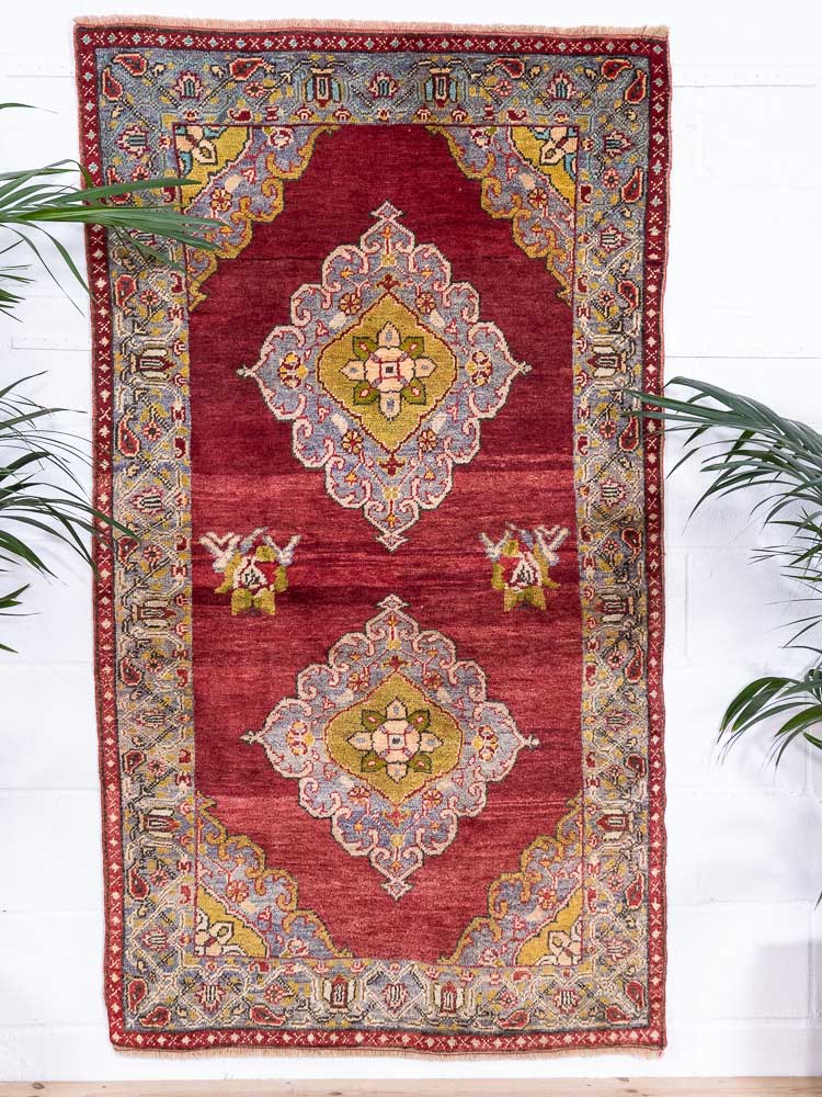 Vintage Turkish Sivas Rug 107x191cm (3.6 x 6.3ft)