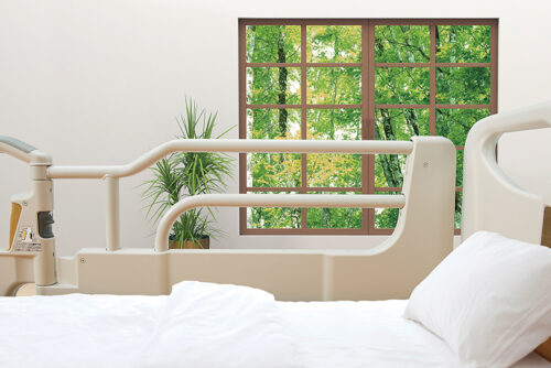 パラマウントベッド スイングアーム介助バー KS-098A ｜ 介護用ベッド