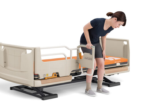 パラマウントベッド スイングアーム介助バー KS-098A ｜ 介護用ベッド