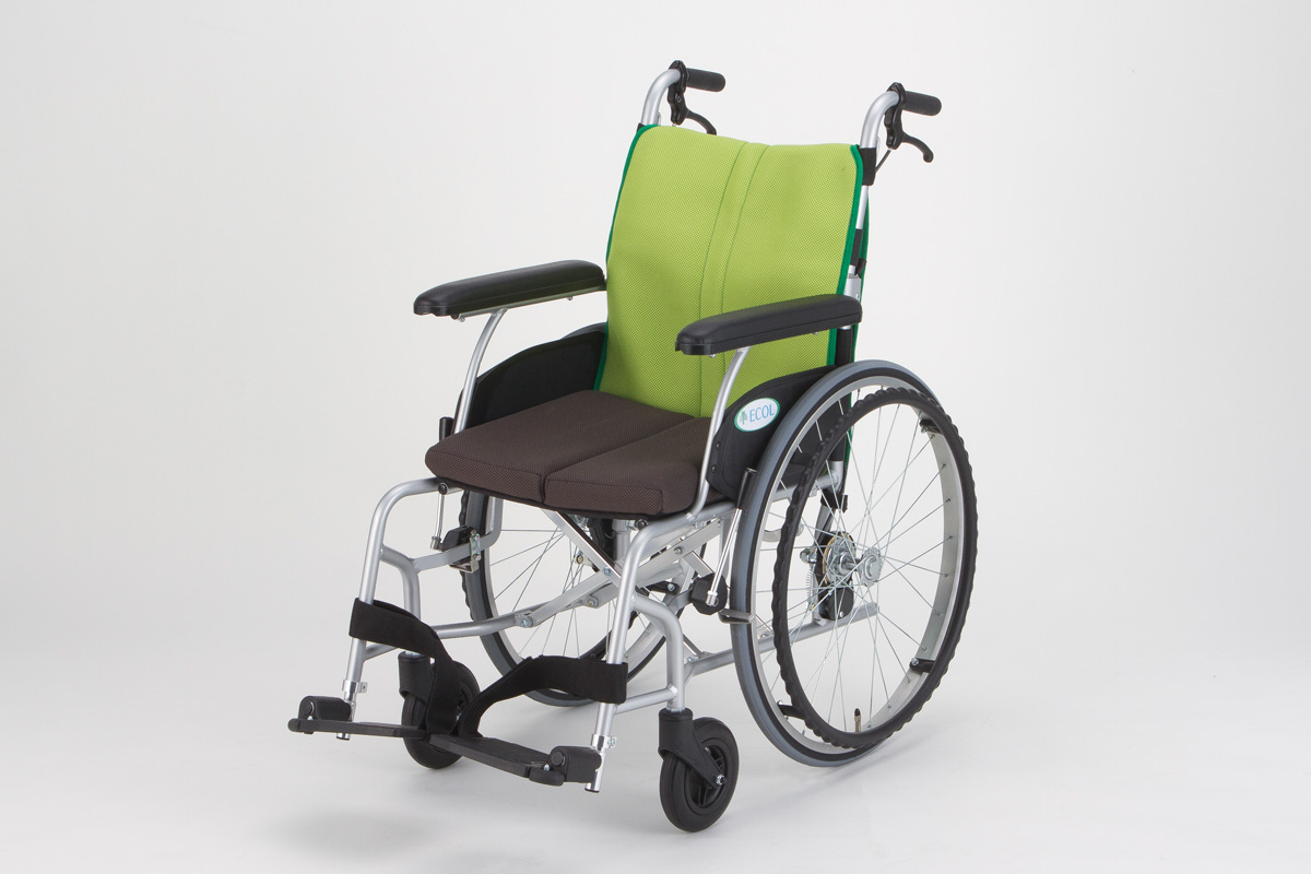 日進医療器 エコールチェアライト 自走 ｜ 車いす（自走）のレンタル