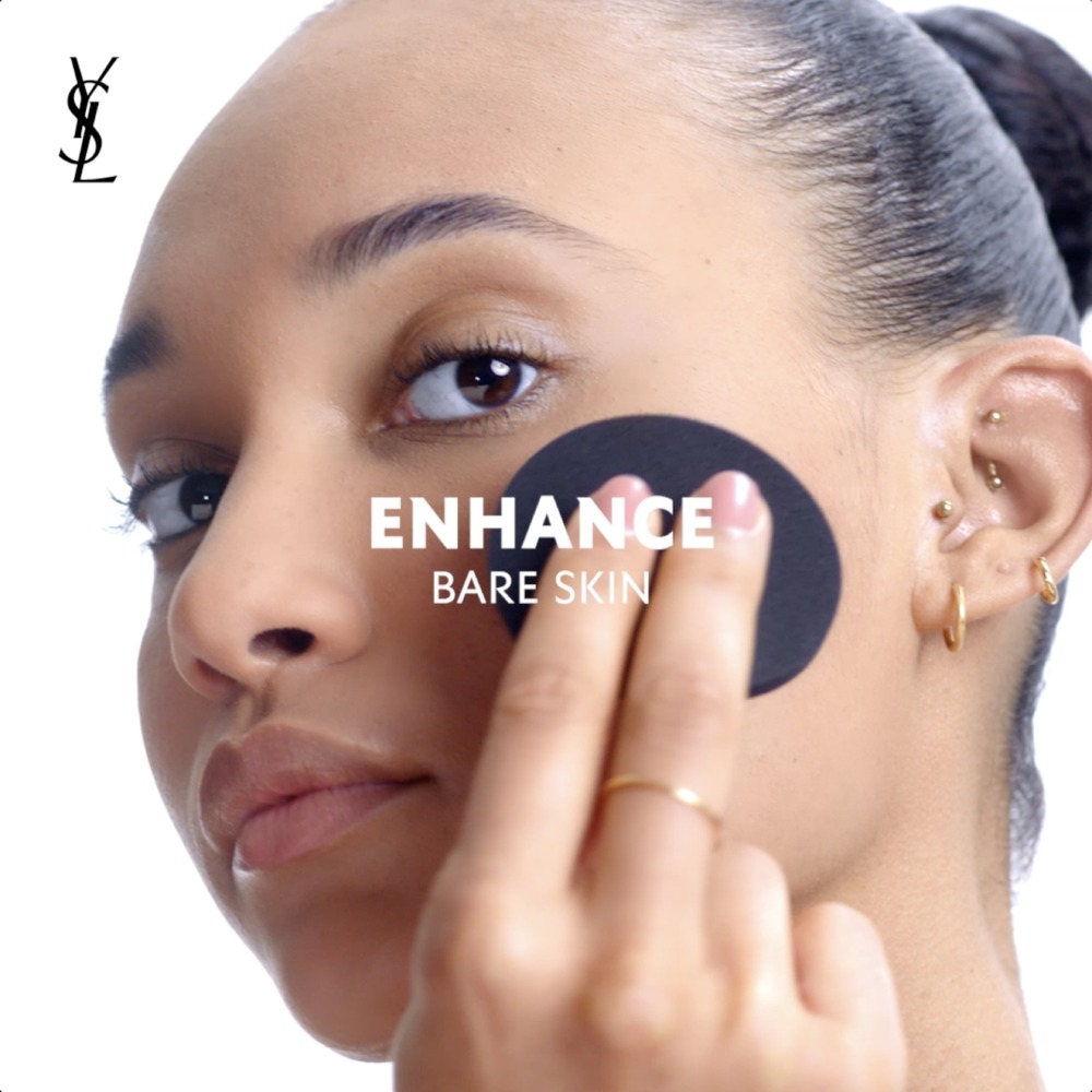 Discover the new YSL Beauty All Hours Hyper Finish powder