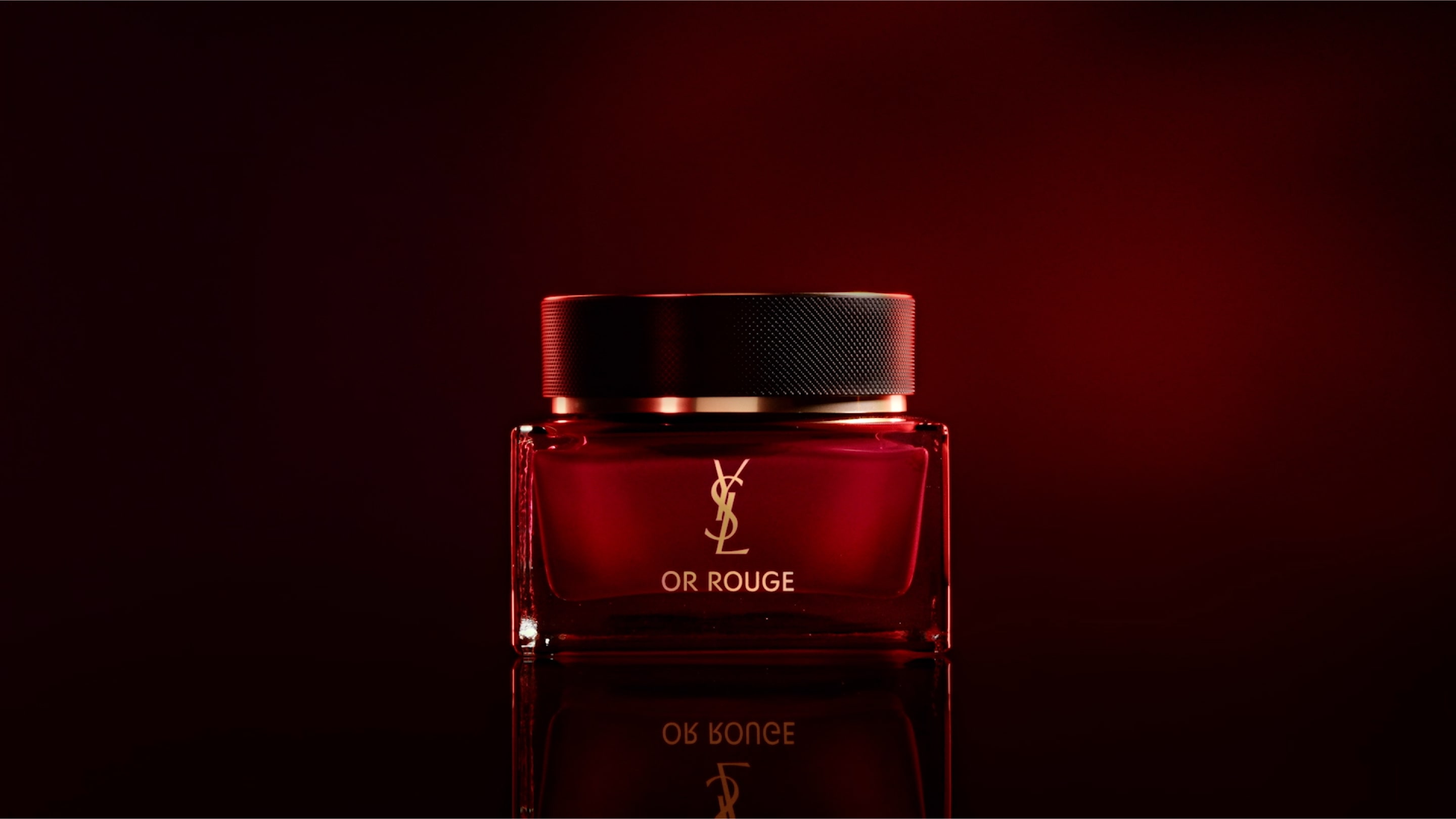 Or Rouge La Crème Essentielle: Transformative skincare | YSL Beauty