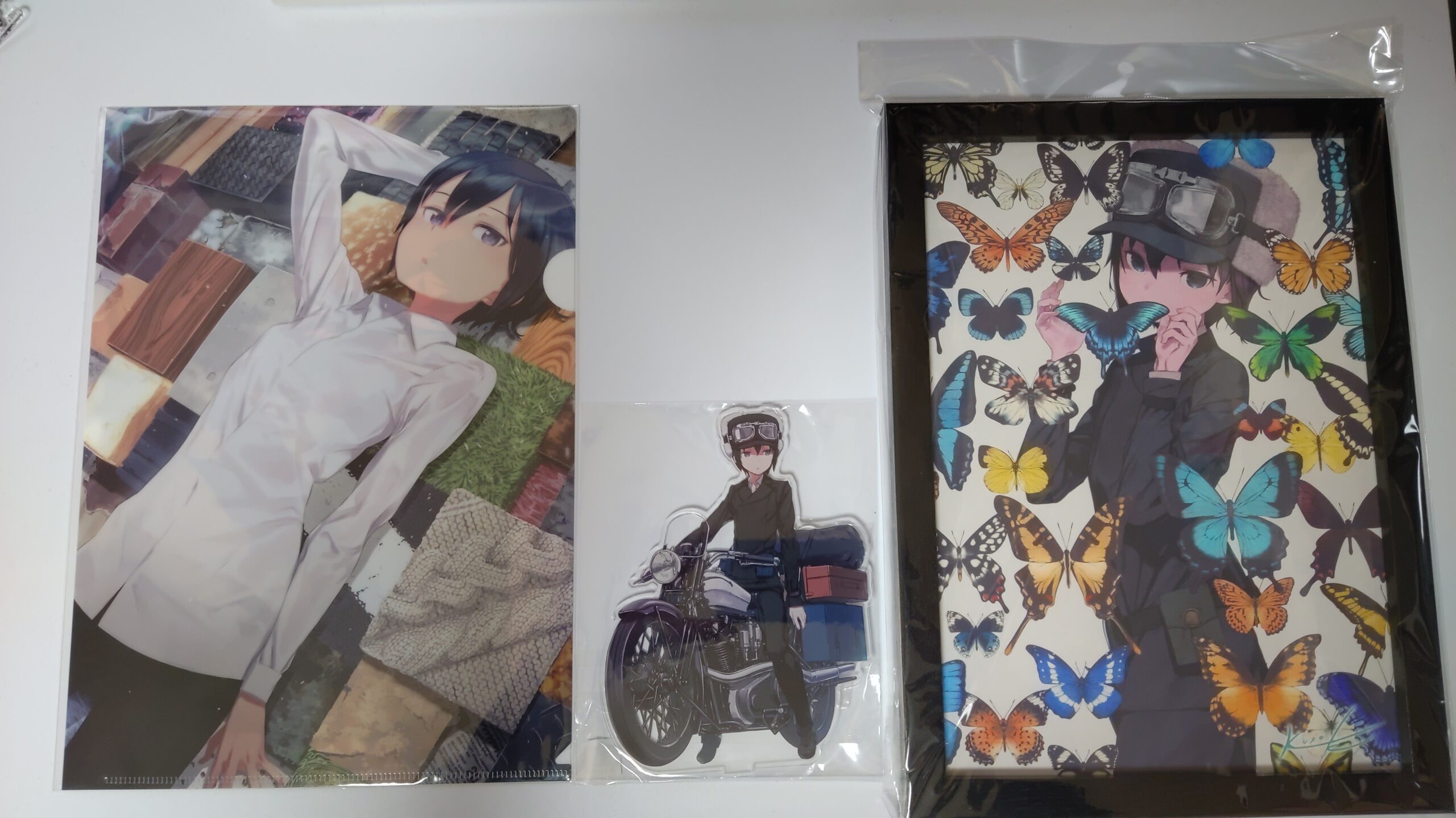 黒星紅白画集発売記念展のグッズをちょっとだけ購入しました | Y.A.S.