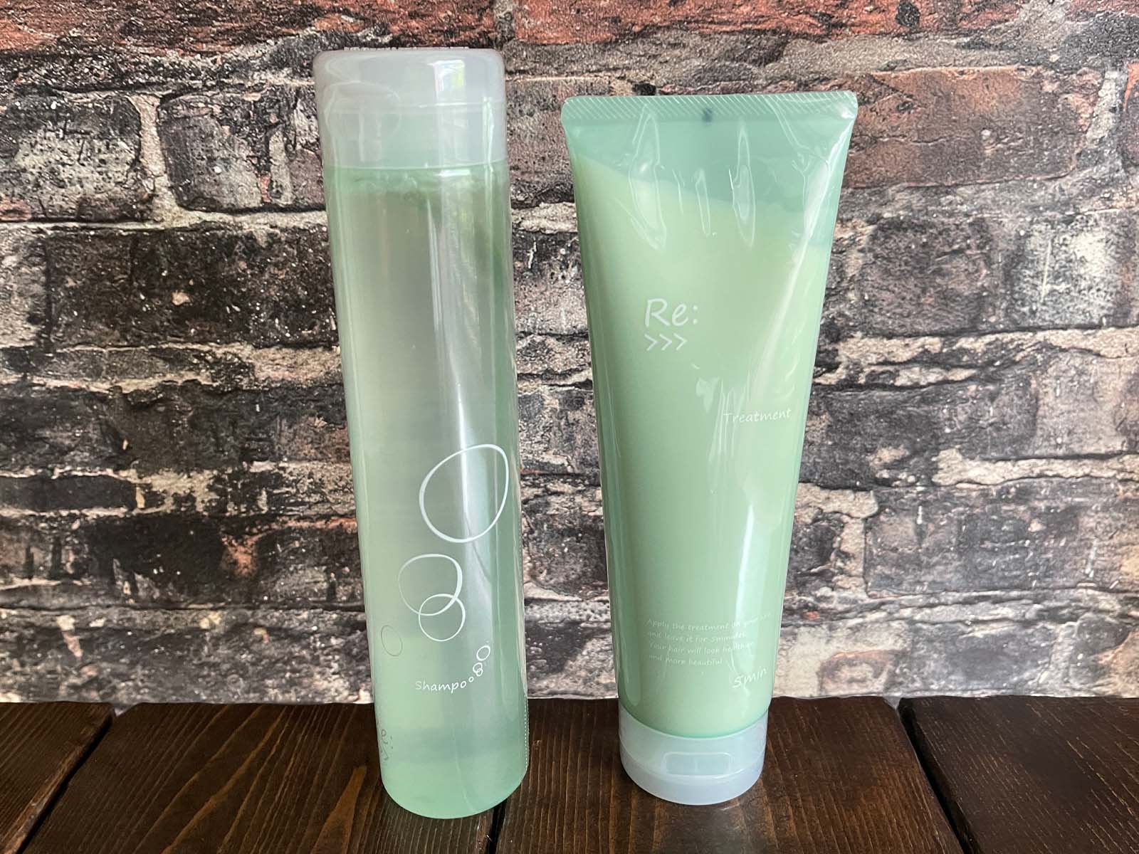 アジュバンホールディングス(4929)の株主優待で葉っぱが入ってるRe