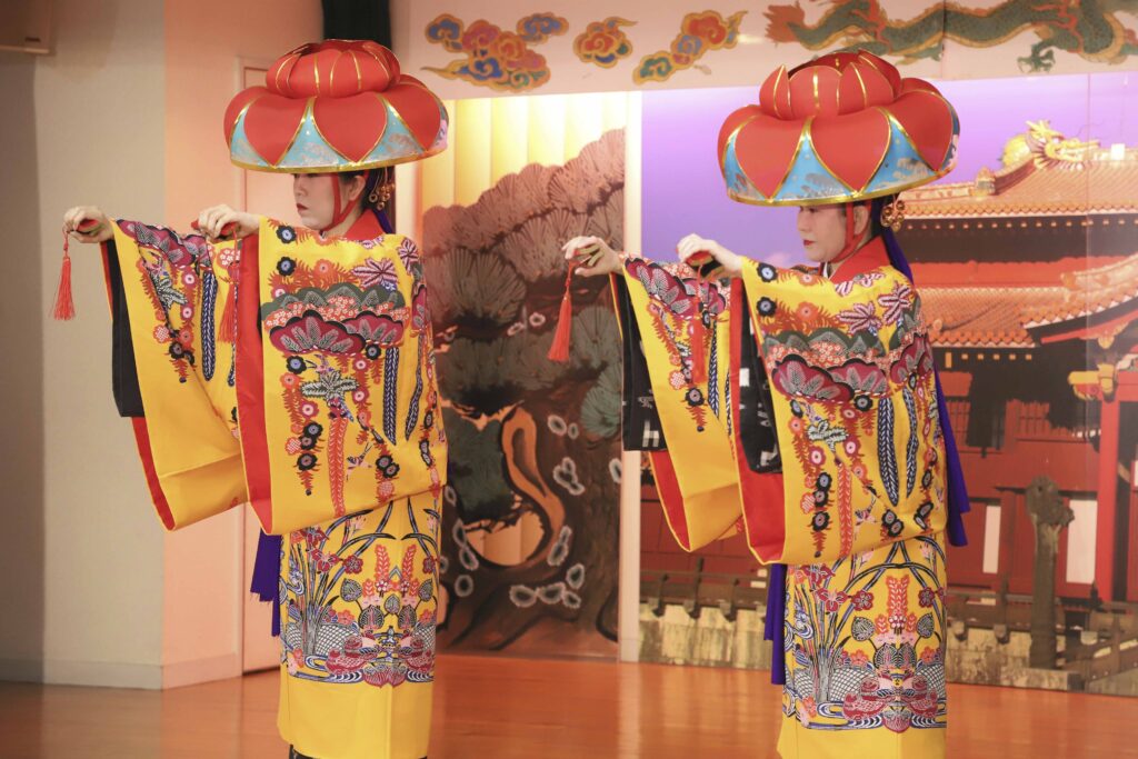 阿波連本流 上間琉舞教室【鶴見の沖縄芸能 琉球舞踊】 | 沖縄企画