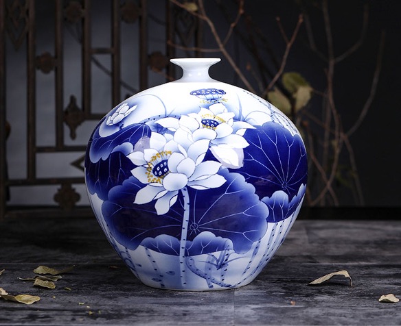 清乾隆青花寿桃紋花瓶 景徳鎮 陶磁器 装飾品 現代工芸品美術品 置物 清