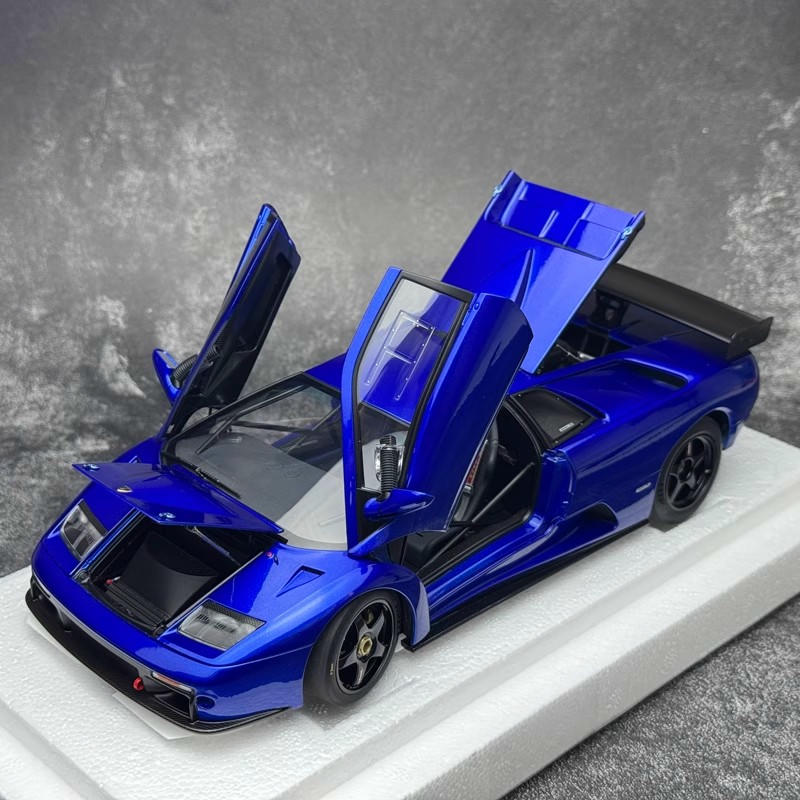 AUTOart Lamborghini Diablo GTR 1:18 Diecast Car – YX car model