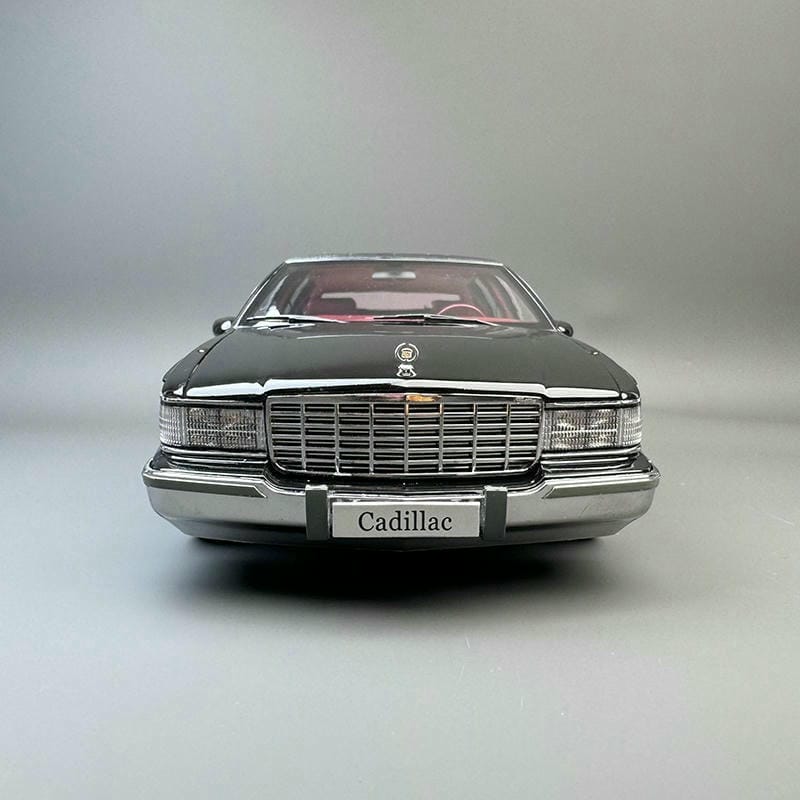 Xiaoguang 1:18 Cadillac Wood Die-Cast Model Car – YX car model