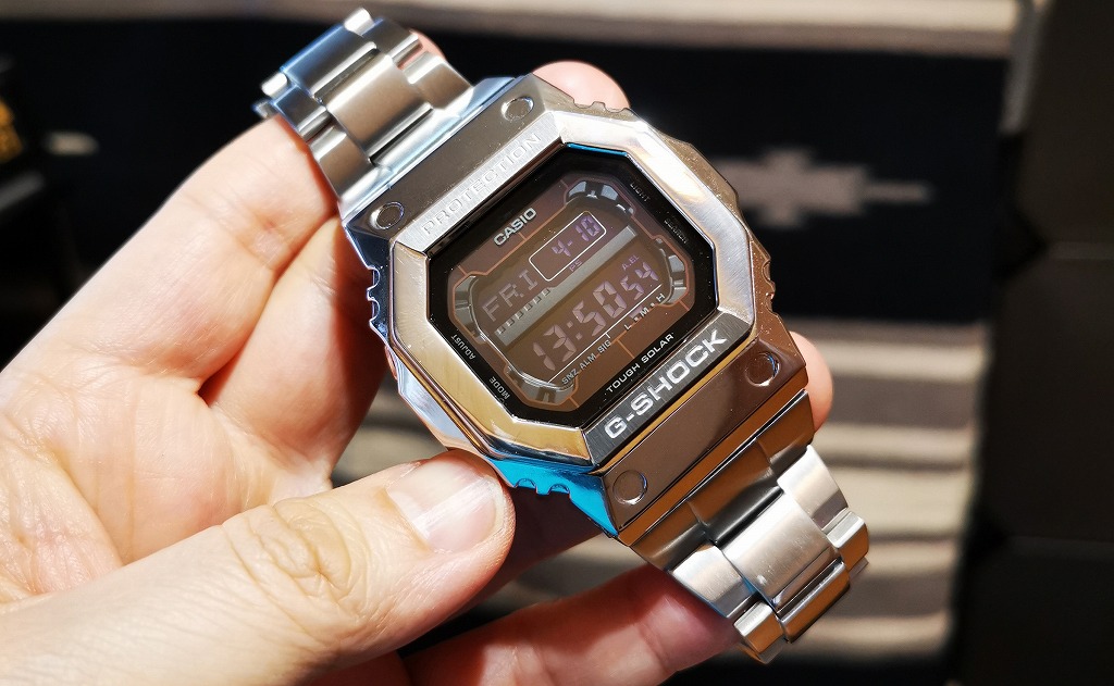 KINGサイズG-SHOCK GX-56(GXW-56)のフルメタル カスタムケース付けて