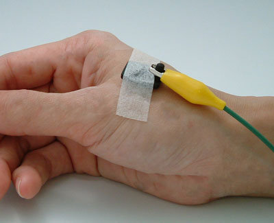 オームパルサー 鍼電極低周波治療器 Ohm Pulser LFP-4800 | 全医療器