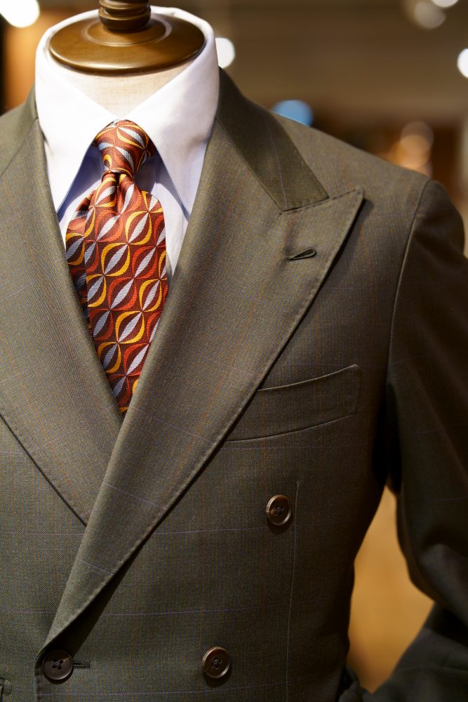 こちらがLuxury Lineの新型ダブルブレステッドになります。 | ZERBINO BLOG