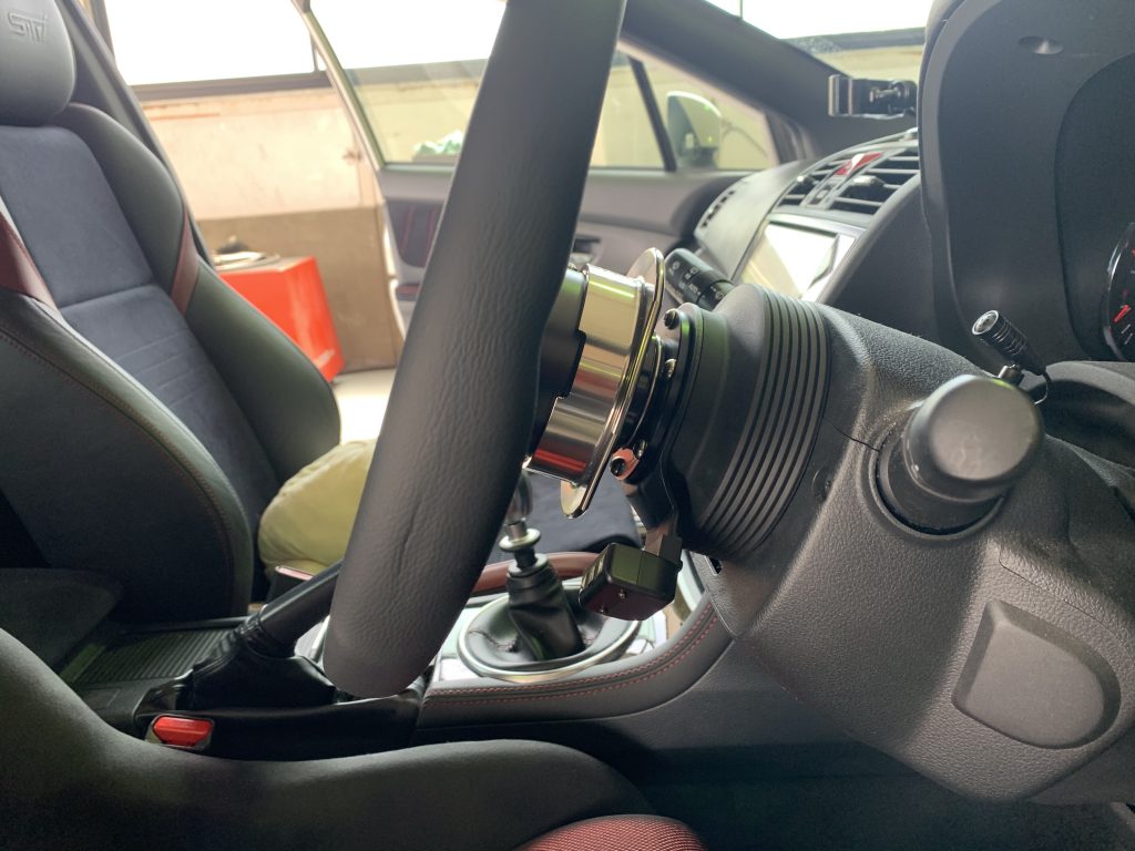 MOMOステアリング＆ラフィックスⅡ取付 - ZEROMAX