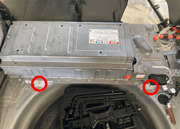 写真付き】30系プリウスのハイブリッドバッテリーの交換方法を解説し