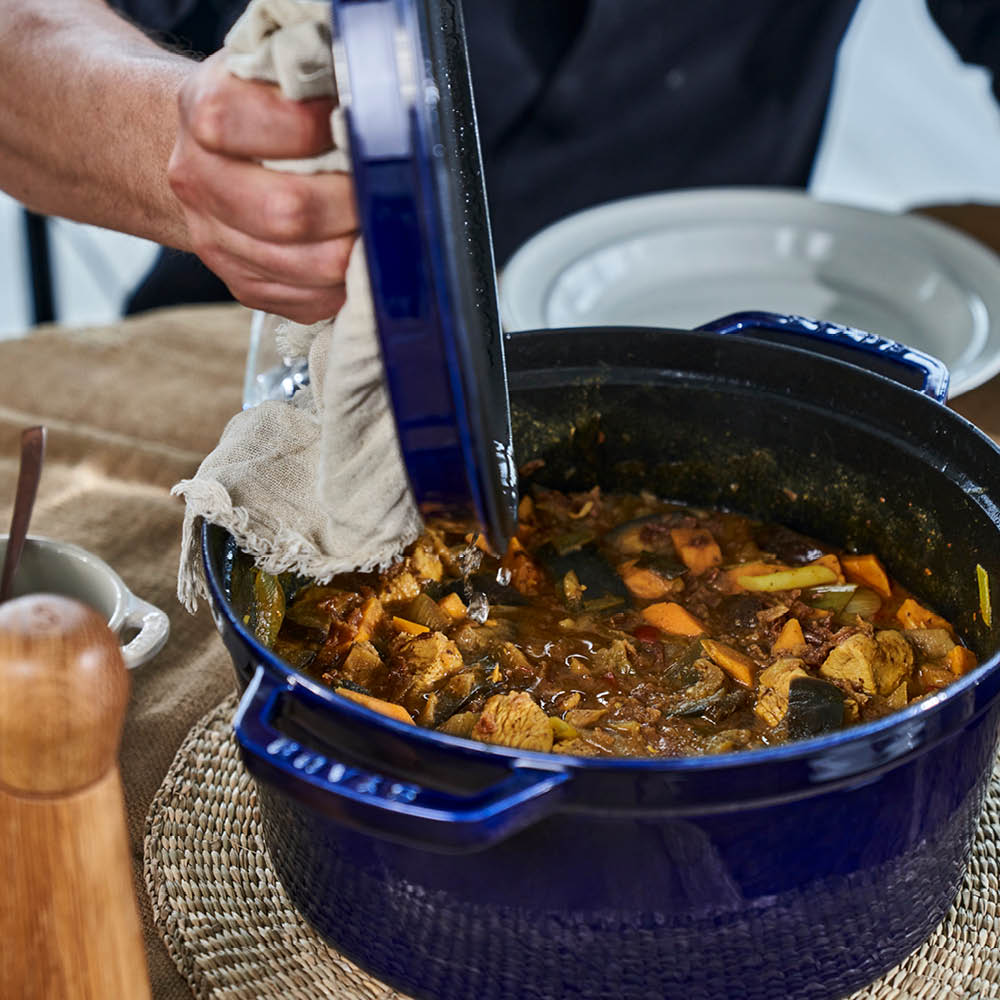 ストウブ 鋳物ホーロー鍋 ピコ・ココット | ツヴィリング公式