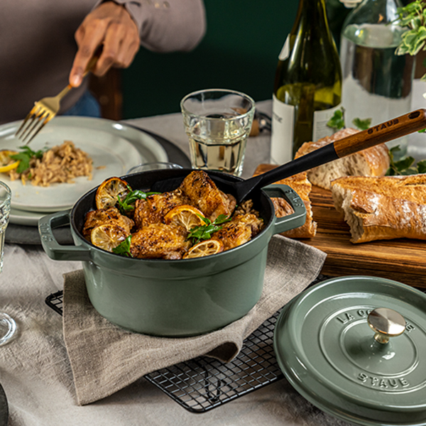 STAUB LA COCOTTE 24cm 鍋 Amazon.com: Staub Cocotte Round 24 cm La