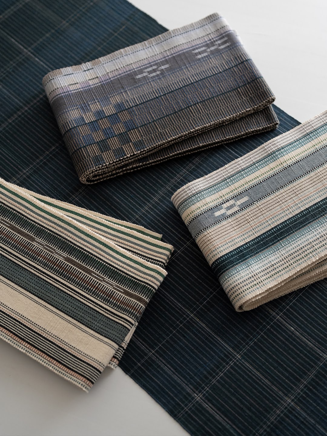 下井信彦「草木下井紬 格子」着尺 紺鼠色＜お仕立て代込＞ | 千成堂